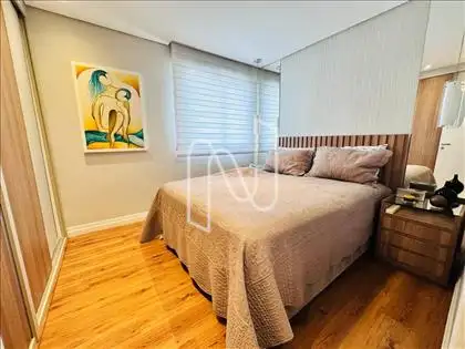 SUITE 
