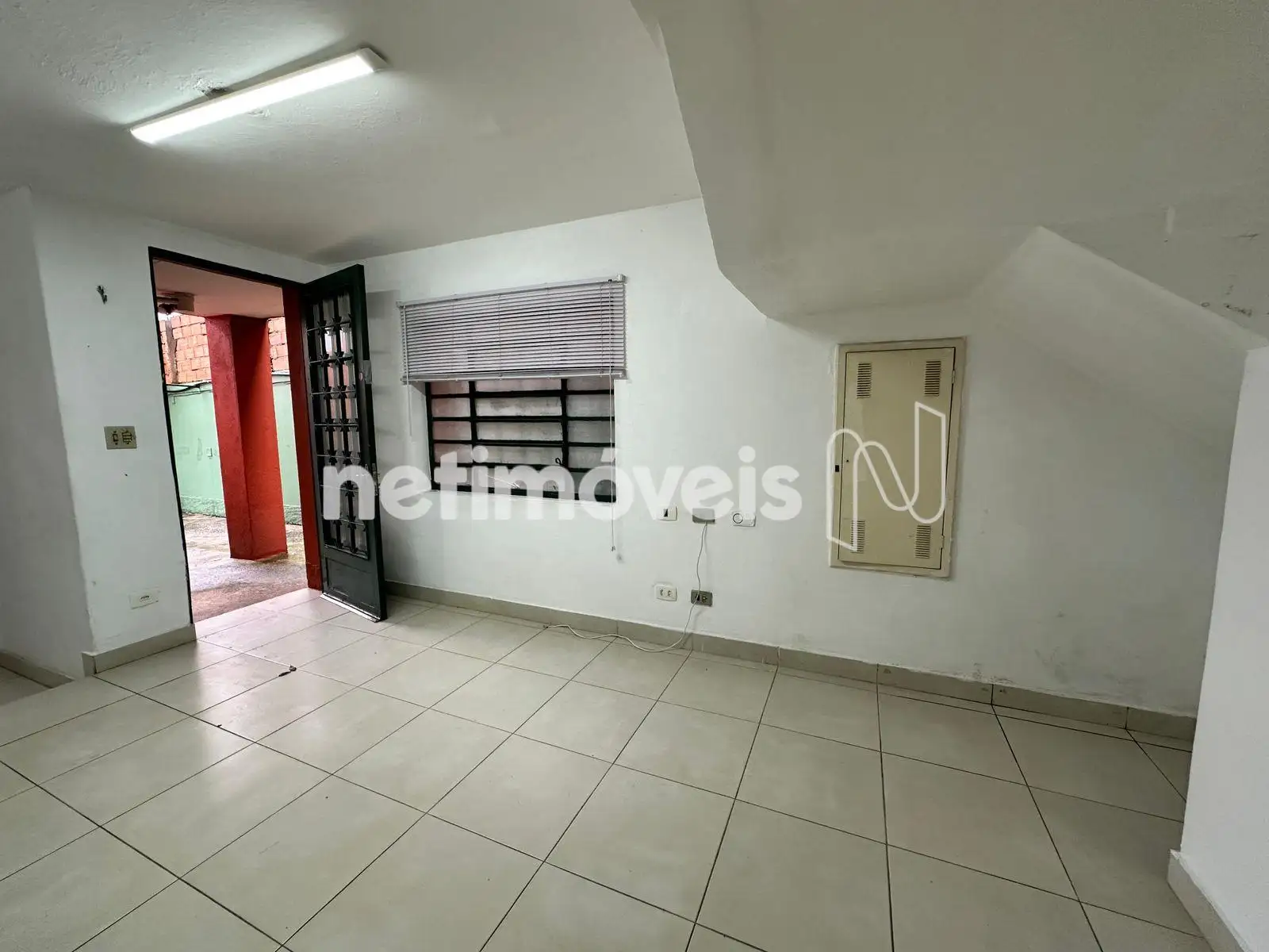  SALA 