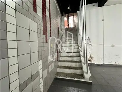 ESCADA DE ENTRADA 