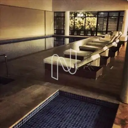PISCINA 