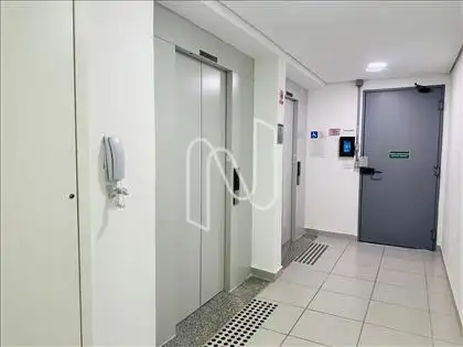 HALL ELEVADORES 