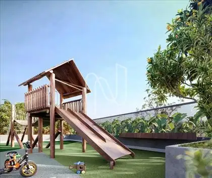 PLAYGROUND 