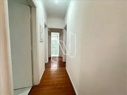 HALL DOS DORMITORIOS 