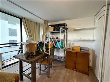 SUITE 