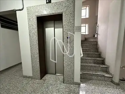 HALL ELEVADOR  