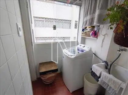 ÁREA DE SERVIÇO 