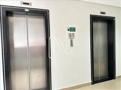 ELEVADORES DO ANDAR 