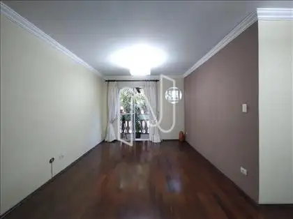 SALA ESTAR COM SACADA 