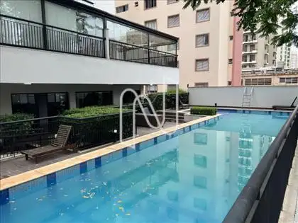 PISCINA 