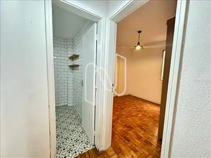 BANHEIRO E QUARTO  