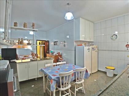  COZINHA BEM AREJADA