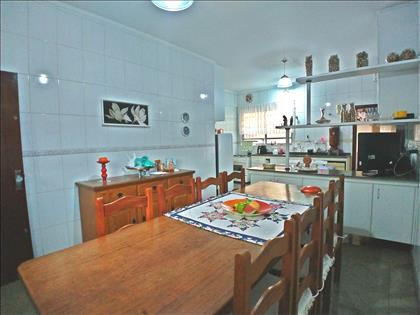 COZINHA AMPLA