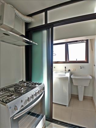 COZINHA/ ÁREA DE SERVIÇO 