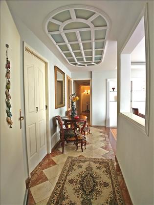 HALL DE ENTRADA DO APARTAMENTO