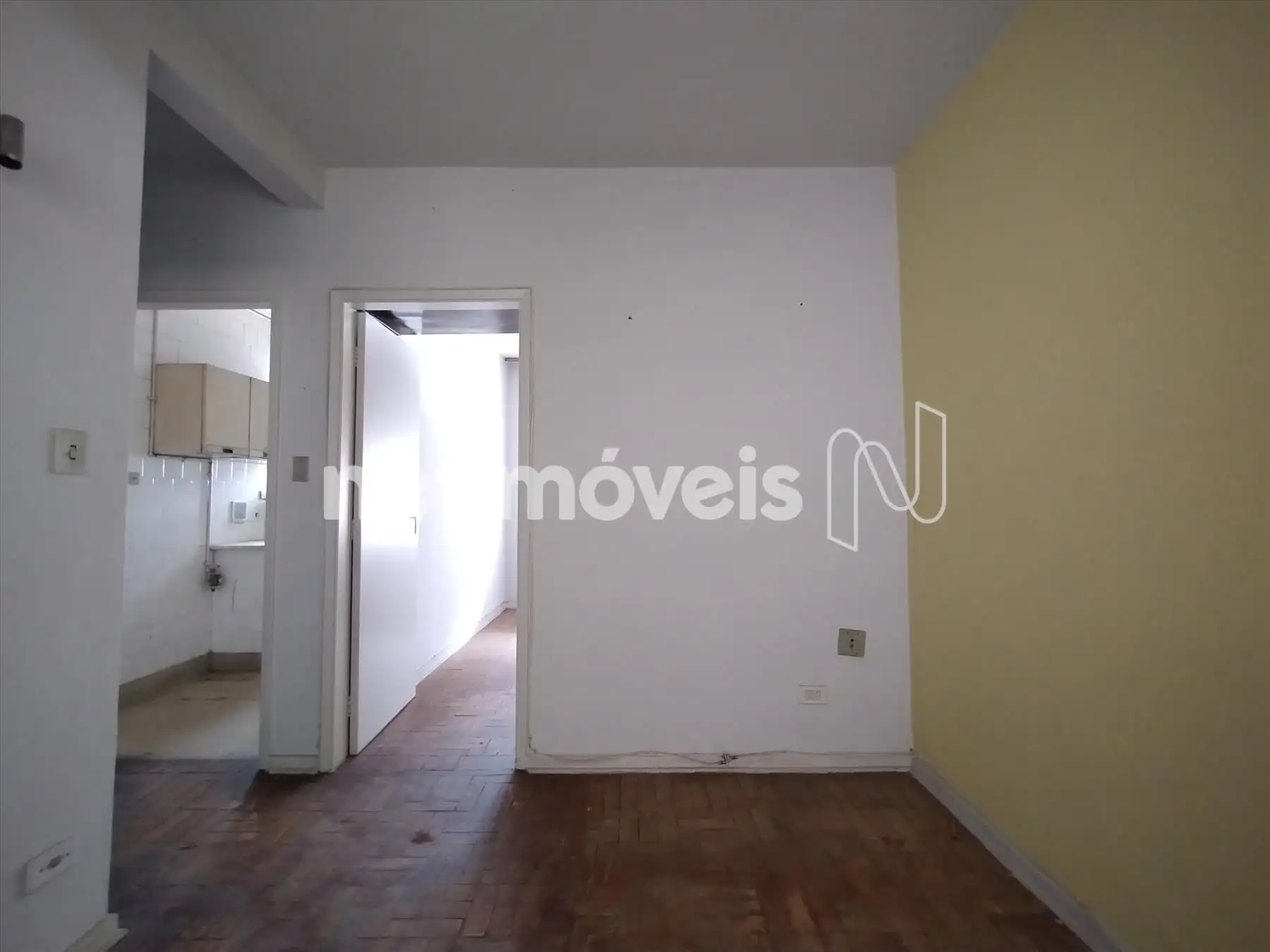  SALA PISO TACO