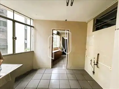  ÁREA DE SERVIÇO 