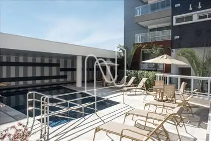 PISCINA 