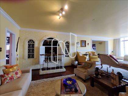SALA COM BAR NO LIVING