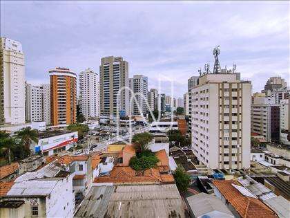 VISTA DA JANELA DA SALA  