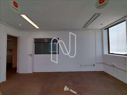 SALA 02