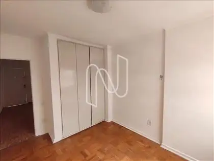 DORMITÓRIO 01 