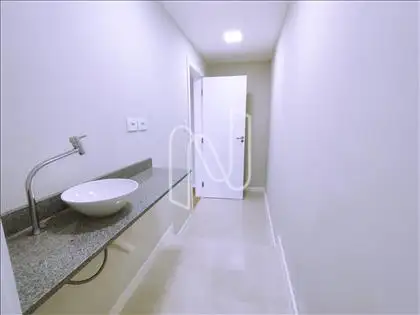 BANHEIRO 1 