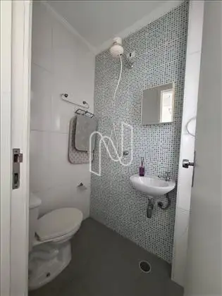 banheiro de apoio 