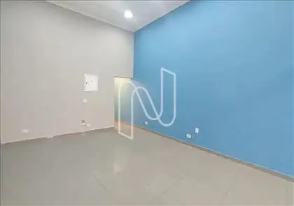  Loja 