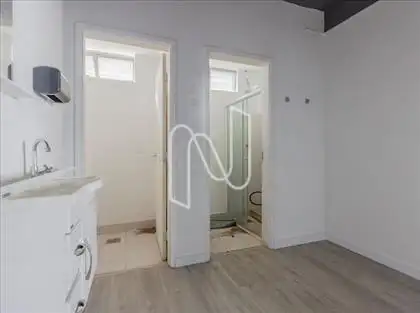 Sala / Copa / Banheiros 