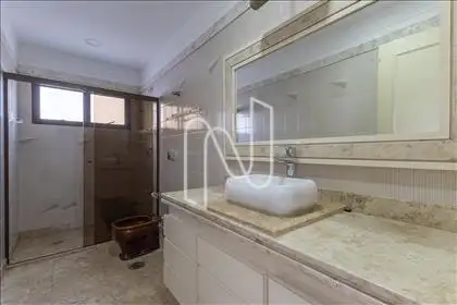 Banheiro Quarto 2 / Suíte