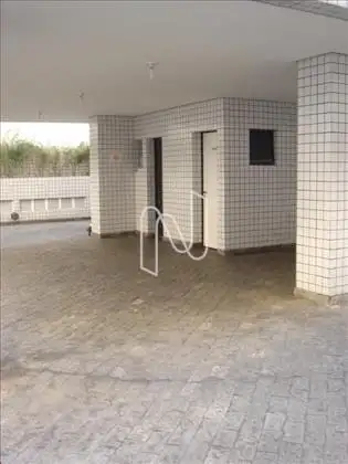  Garagem 