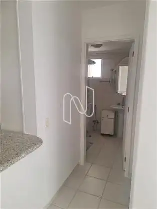 Corredor / Banheiro 