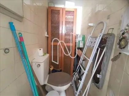  Banheiro de Serviço