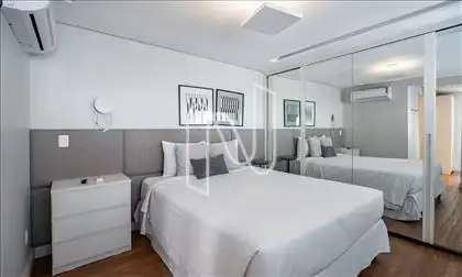 Suite 
