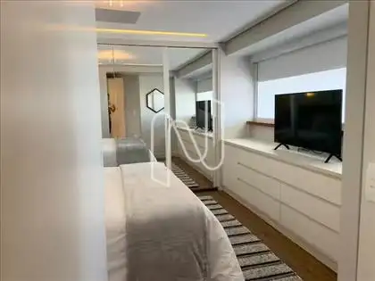 Suite 