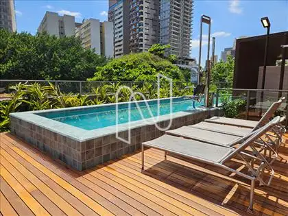 Piscina / Solarium