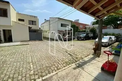 Vila