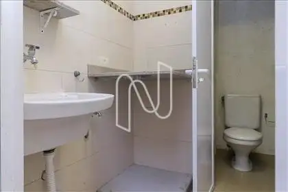 Lavandeira / Área de Serviço  