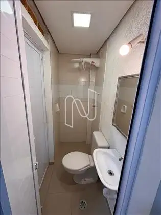  Banheiro de Serviço 