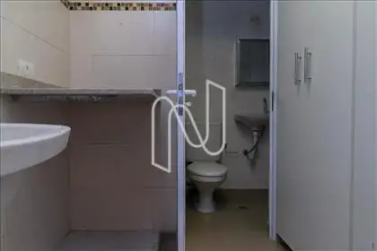 Lavandeira / Área de Serviço  