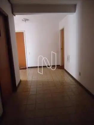  Hall Elevadores