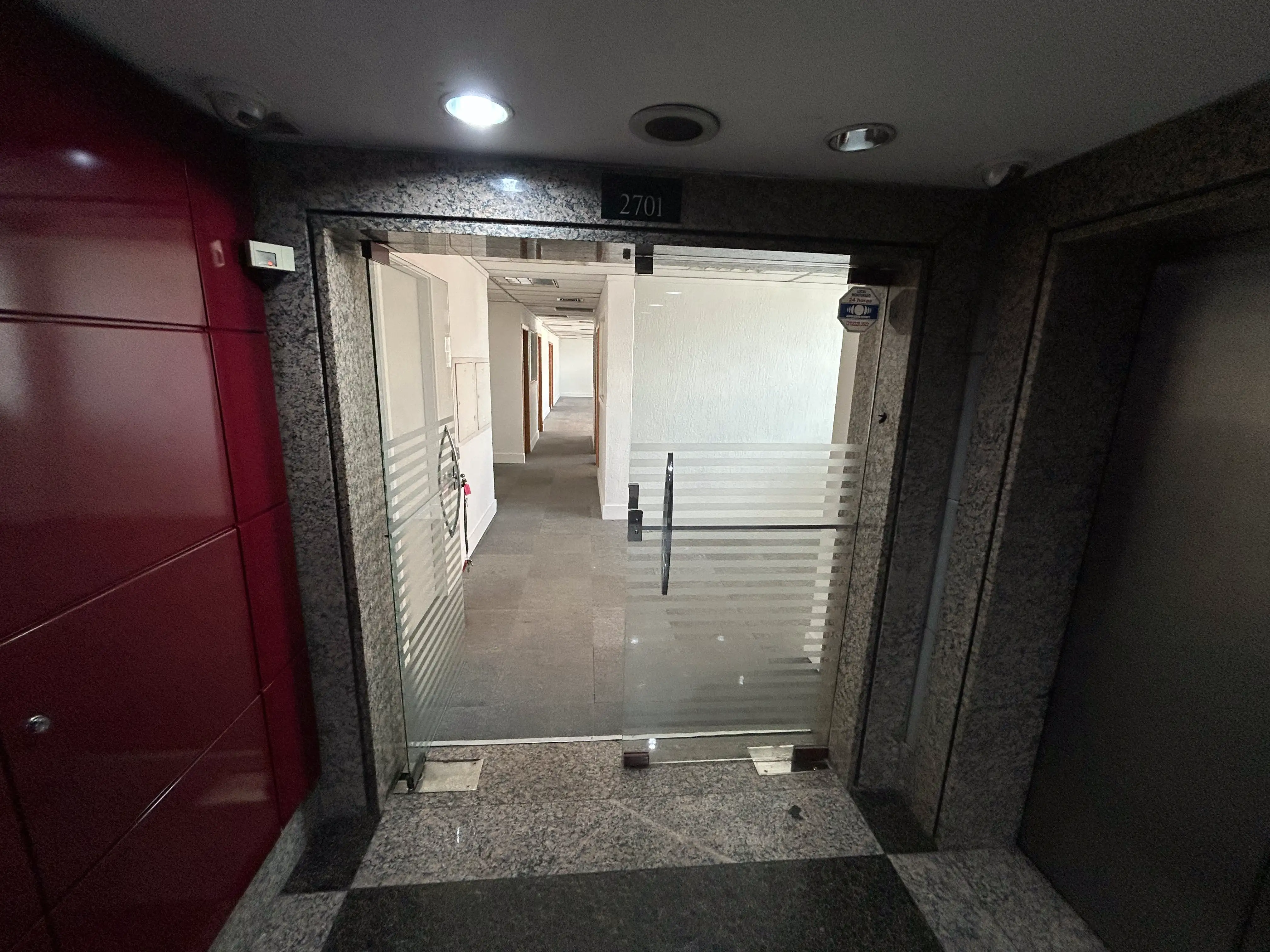 Hall 