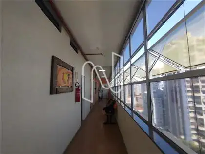 Hall Andar