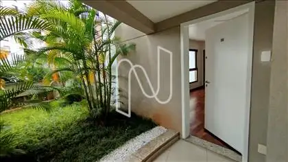 Hall Entrada