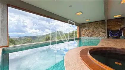 Piscina Aquecida / Ofurô