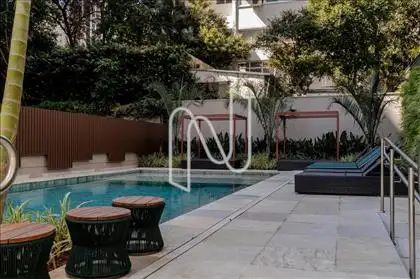 Piscina / Solarium