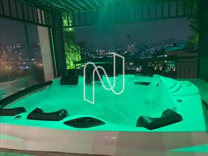 Jacuzzi  