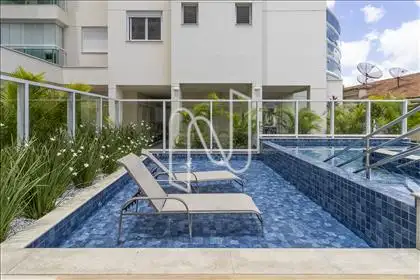  Piscina 