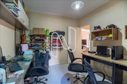  Escritório 