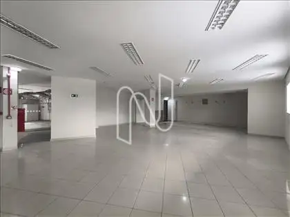  Salão amplo